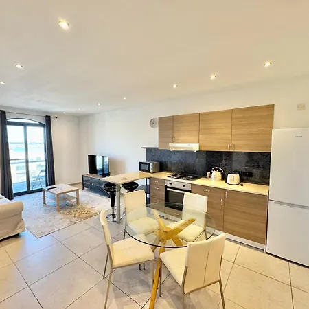 Adira Bay Hideaway - Fast Wifi And Office * Is-Sellum