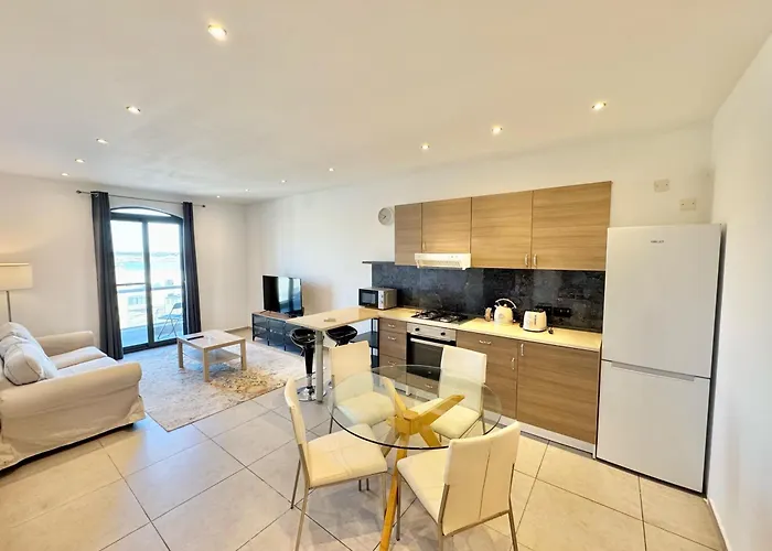 Adira Bay Hideaway - Fast Wifi And Office * Is-Sellum